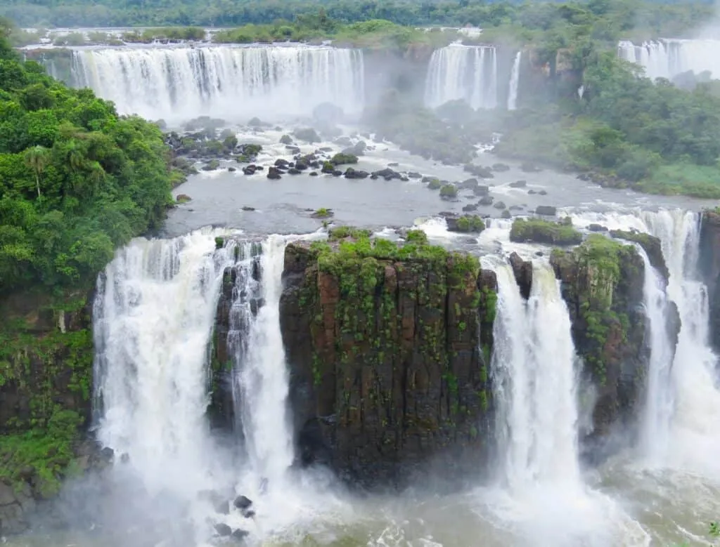 Iguaçu Falls | Brazil | South America Holidays