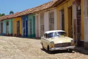 Plan South America | Cuba | Trinidad | Street with Car