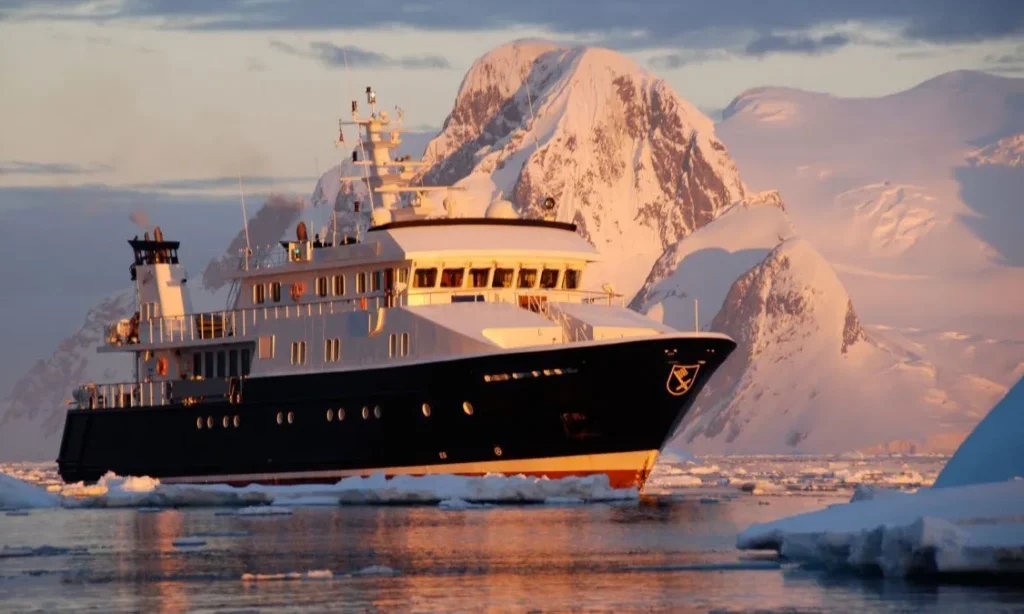 Hanse Explorer | Antarctica Yacht Charter