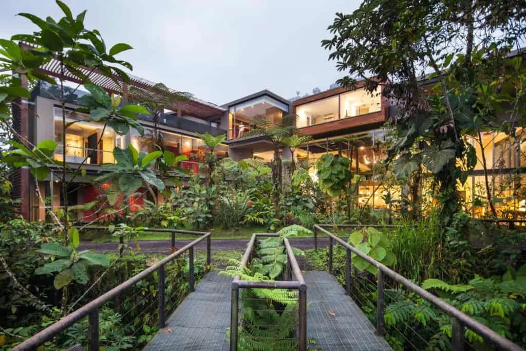 mashpi lodge