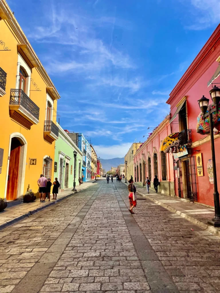 Oaxaca | guide | Street Scene