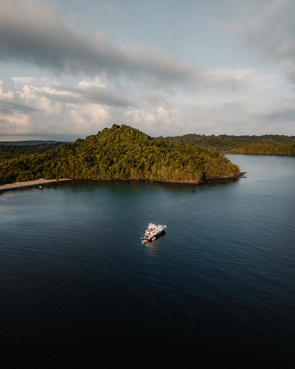 M/Y Kontiki Wayra