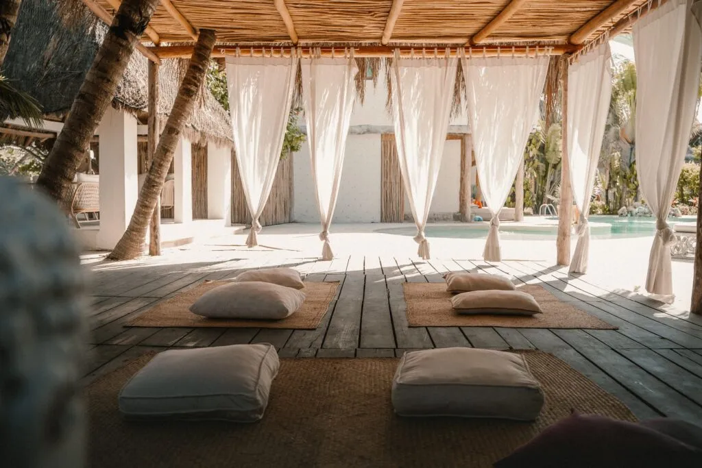 Ser Casasandra Yoga Area