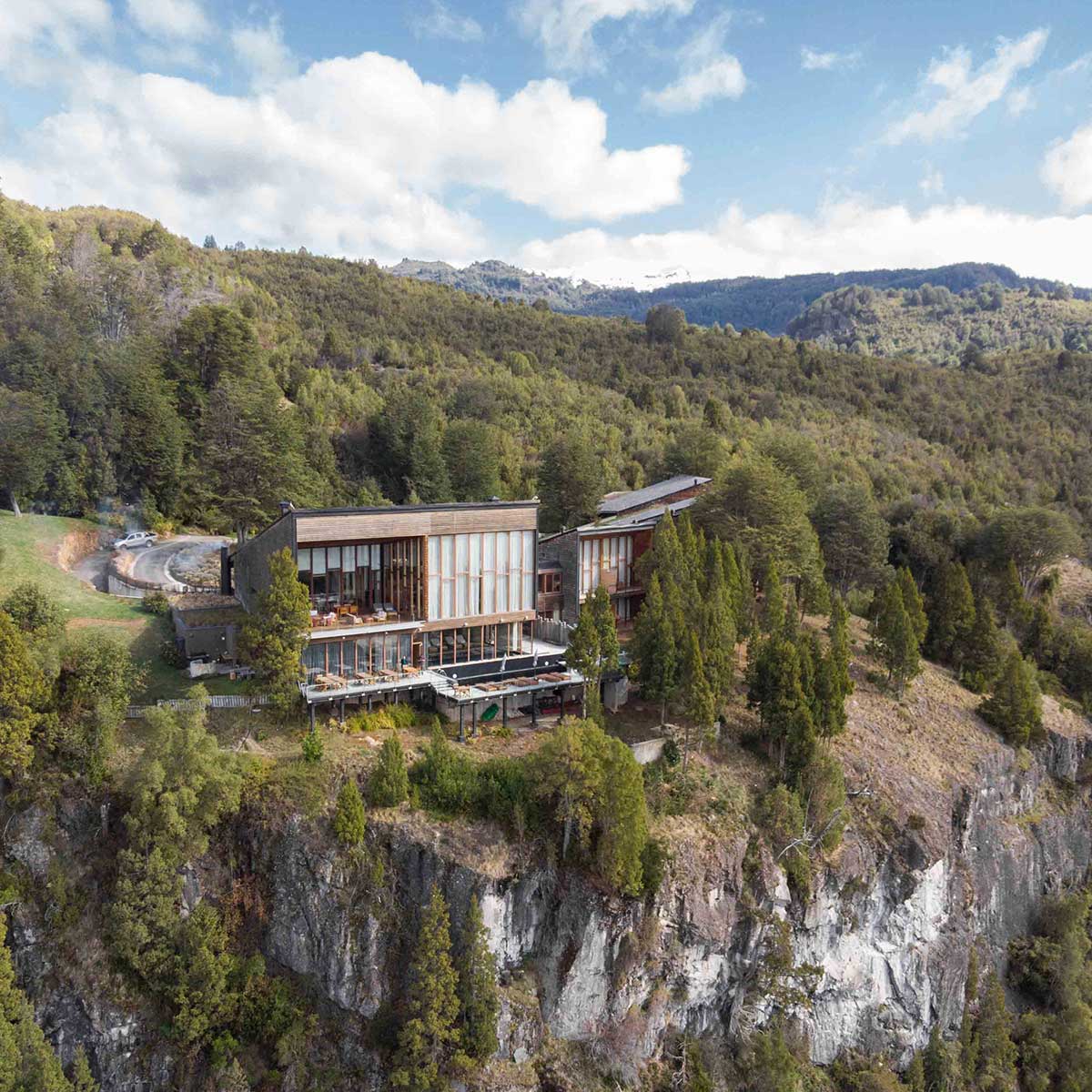 Uman Lodge